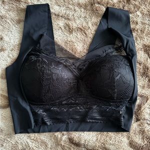 Bralette, size Large, Black